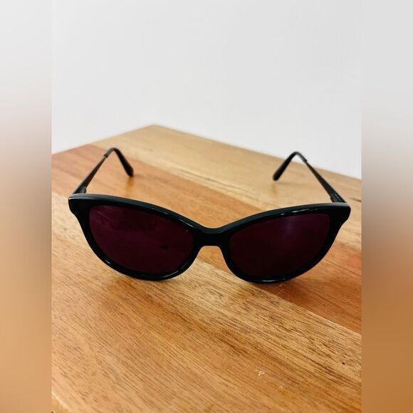 LULU GUINNESS Stylish Black SUNGLASSES ?️